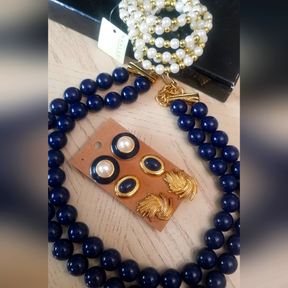 Monet Jewelry set